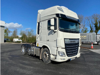 Tractor unit DAF XF 530