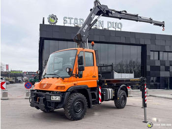 Crane truck UNIMOG U300