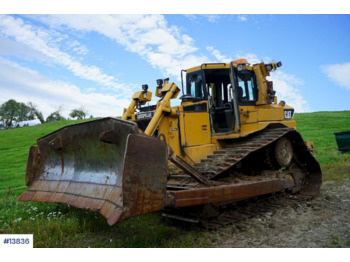 Bulldozer CATERPILLAR D6T