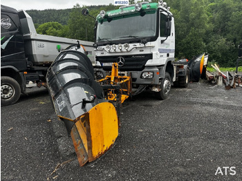 Tractor unit MERCEDES-BENZ Actros