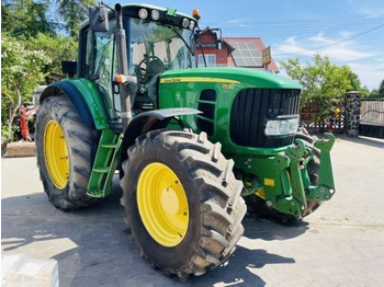 Farm tractor JOHN DEERE 7530