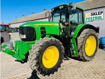 Farm tractor JOHN DEERE 7530