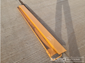 Material handling equipment Unused Pallet Fork Extensions (2 of): picture 2