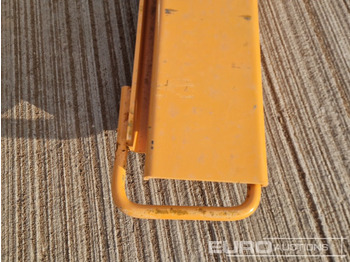 Material handling equipment Unused Pallet Fork Extensions (2 of): picture 5