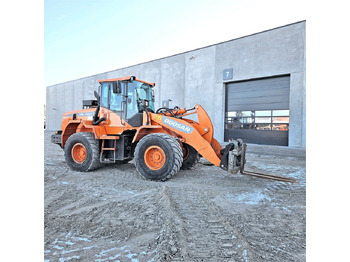 Wheel loader DOOSAN DL200