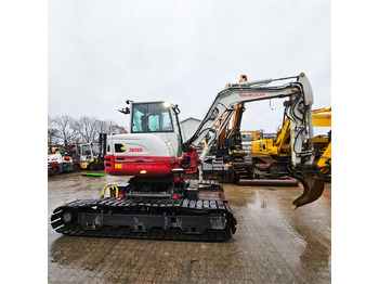 Crawler excavator Takeuchi TB260: picture 3