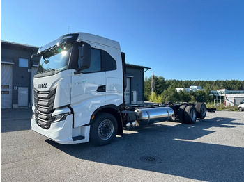 Cab chassis truck IVECO S-WAY