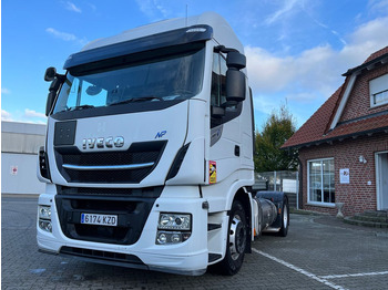 Tractor unit Iveco Highway Stralis LNG 460: picture 2