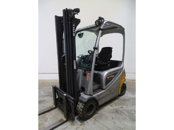 Electric forklift STILL RX20