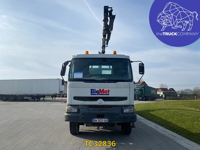 Dropside/ Flatbed truck Renault Kerax 370: picture 9