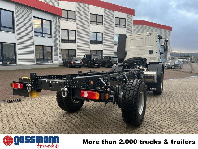 New Cab chassis truck Iveco EuroCargo ML150E24 WS 4x4, Euro3, mehrfach: picture 11