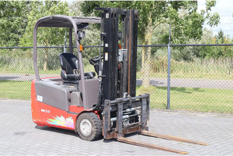 Manitou ME 318 | SIDESHIFT | FORK SPREADERS | TRIPLEX leasing Manitou ME 318 | SIDESHIFT | FORK SPREADERS | TRIPLEX: picture 6