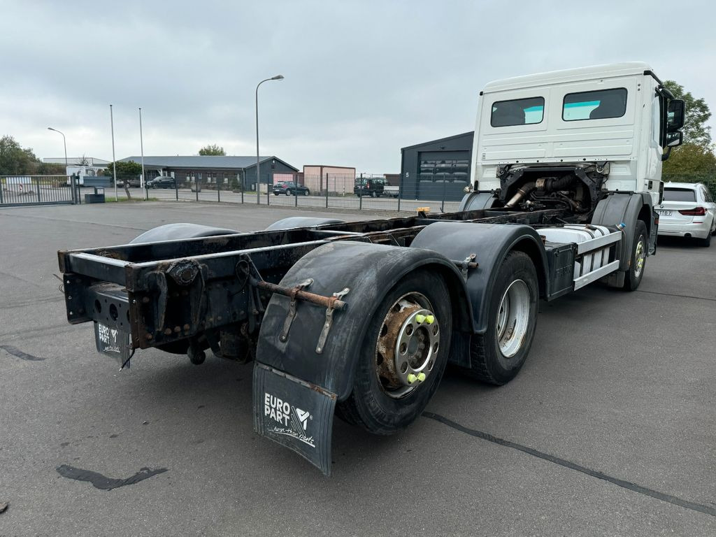 Cab chassis truck Mercedes-Benz Actros 2532 6x2 MP 3 Fahrgestell: picture 7