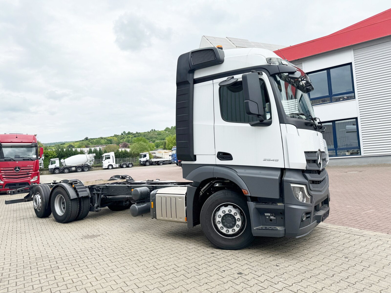 Mercedes-Benz Actros 2545 L 6x2 Actros 2545 L 6x2, Lenk-/Liftachse, StreamSpace, MultimediaCockpit leasing Mercedes-Benz Actros 2545 L 6x2 Actros 2545 L 6x2, Lenk-/Liftachse, StreamSpace, MultimediaCockpit: picture 9