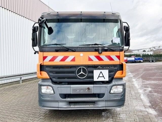 Cab chassis truck Mercedes-Benz Actros 2632/41 6x4 Actros 2632/41 6x4: picture 8