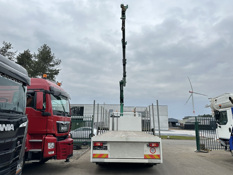 Dropside/ Flatbed truck, Crane truck Volvo FM 400 8x2 PLATFORM (7m) + CRANE HMF 1460 K3 - 234.000km - LIFT + STEERING AXLES - EURO 3 - I-SHIFT: picture 20