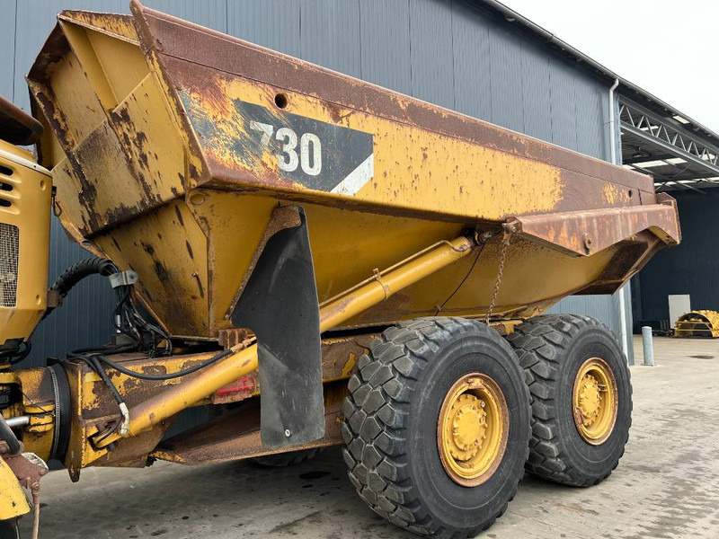 Articulated dumper Cat 730: picture 9