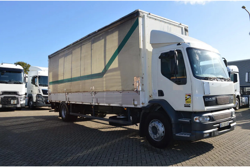 Curtainsider truck DAF CF 250 * EURO3 * MANUAL * 4X2 *: picture 8