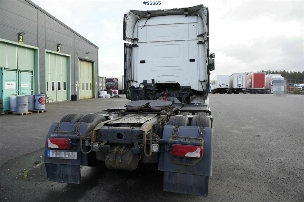 Tractor unit Scania R560 6x2 TRACTOR HEAD: picture 8