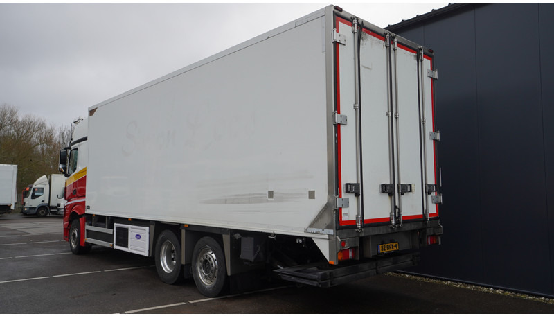 Refrigerator truck Mercedes-Benz ACTROS 2745 6X2 FRIGO 860.000KM: picture 8