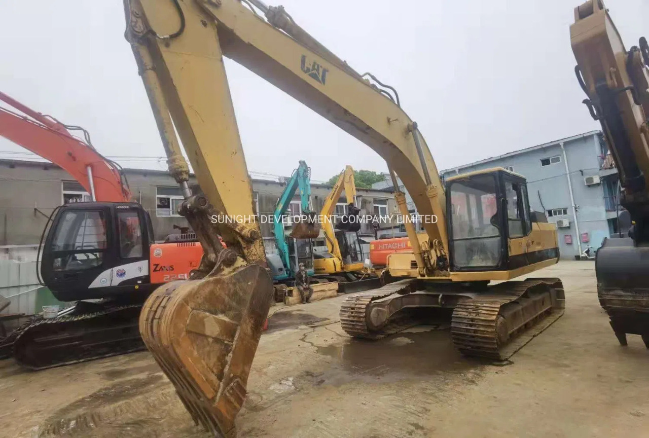 Crawler excavator Japan Origin Good Condition Used 0.7 Caterpillar E200b Crawler Excavator: picture 13