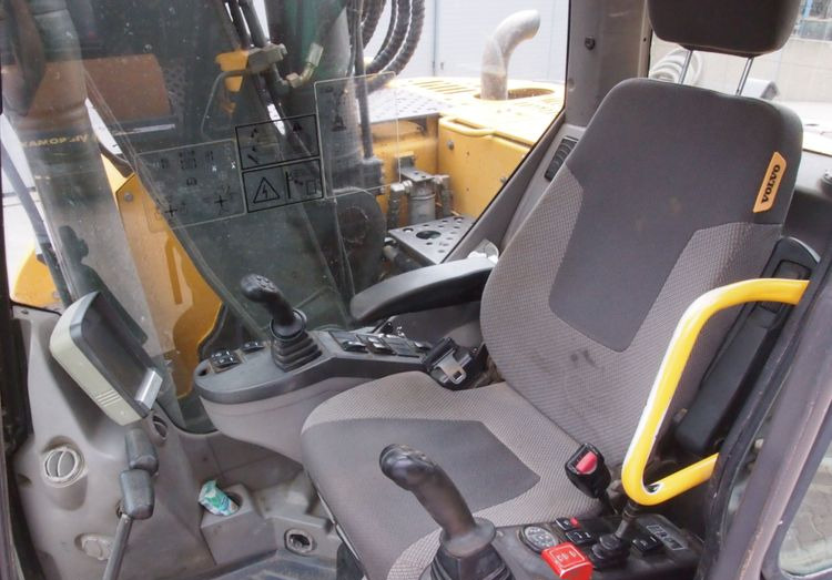 Crawler excavator Koparka gąsienicowa Volvo ECR145D 2010 KOPARKA VOLVO: picture 9