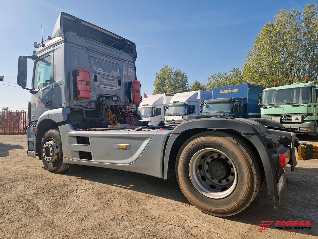 Tractor unit MERCEDES ANTOS 1840 EURO 6: picture 6