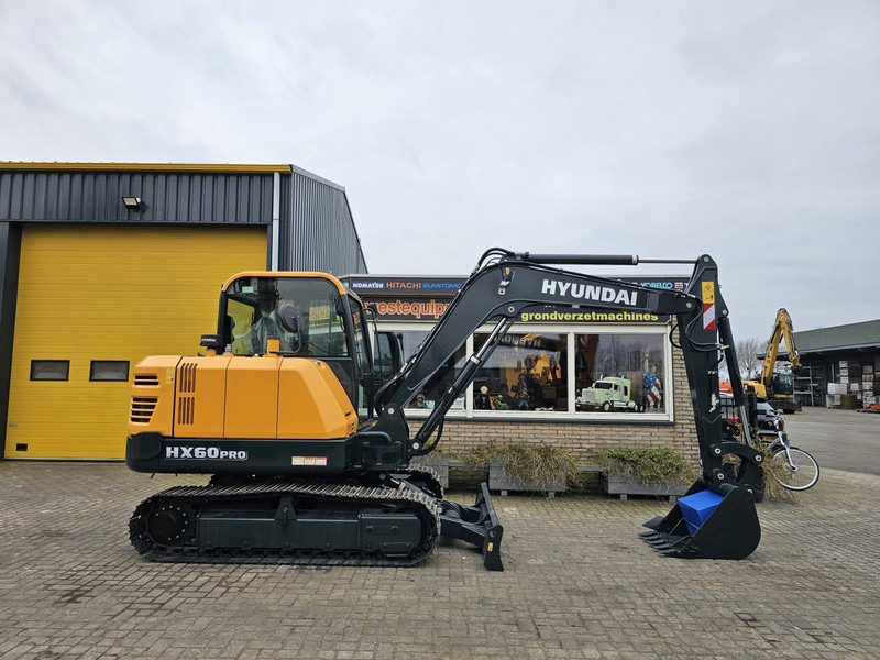 New Mini excavator Hyundai HX60PRO: picture 6