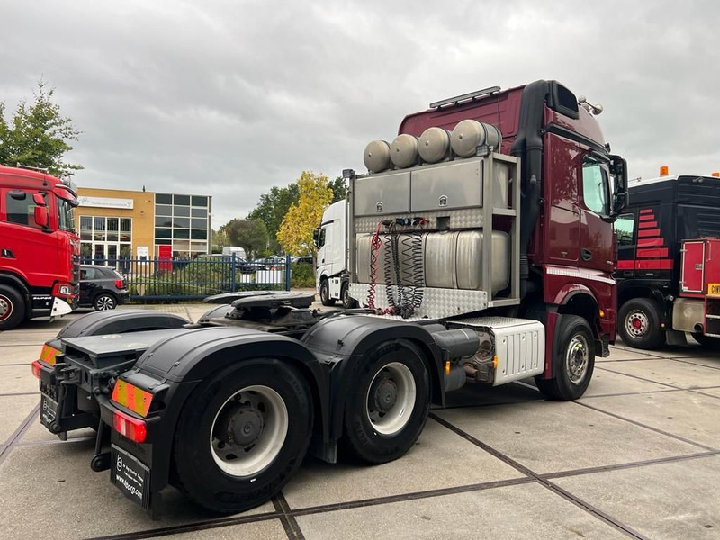 Tractor unit Mercedes-Benz Arocs 3363 Actros 3363: picture 8