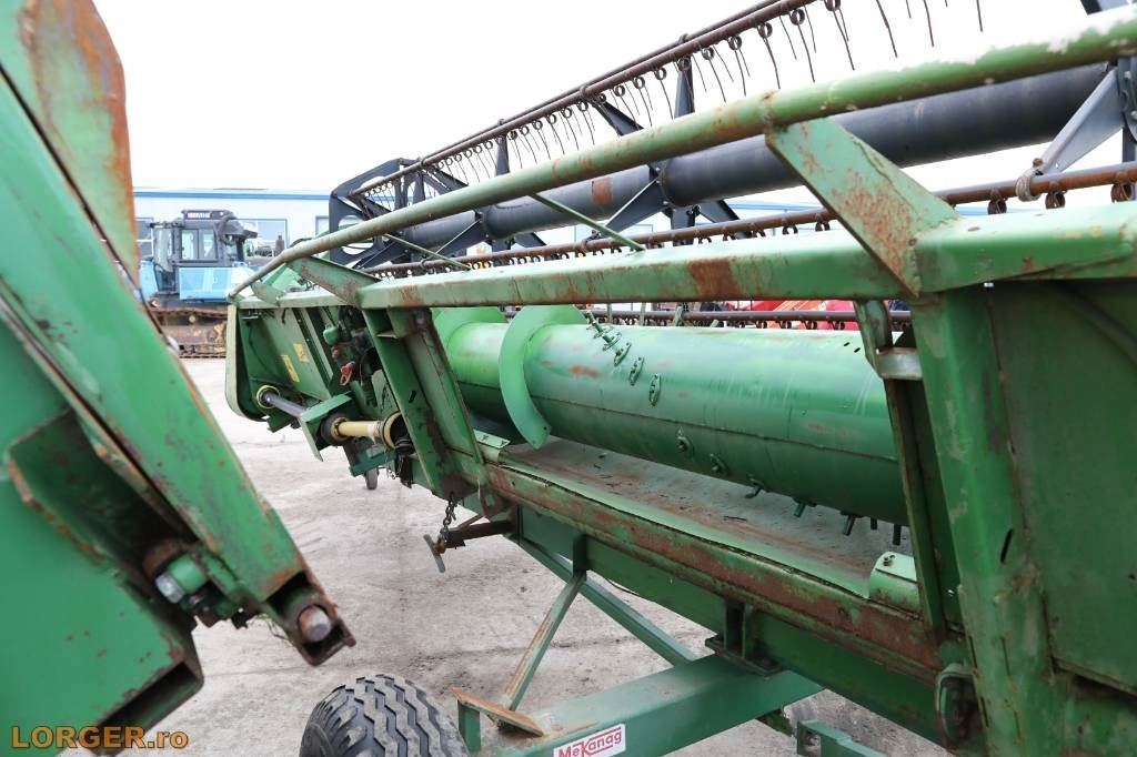 Combine harvester John Deere 2266 E: picture 13