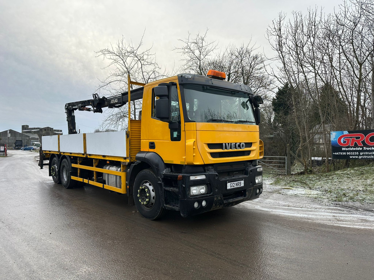 Dropside/ Flatbed truck 2013 Iveco Strails Dropside/Crane Truck: picture 6