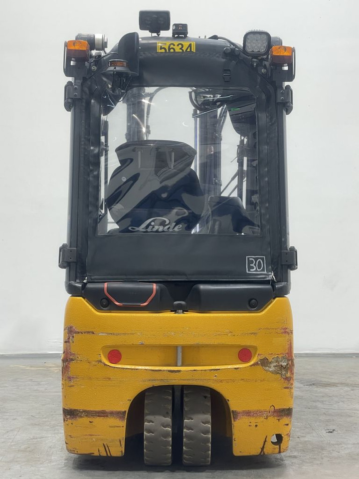 Electric forklift Linde E16C-02-386-Li-Ion: picture 6