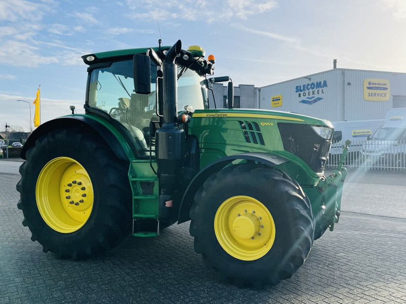 Farm tractor John Deere 6195R: picture 20