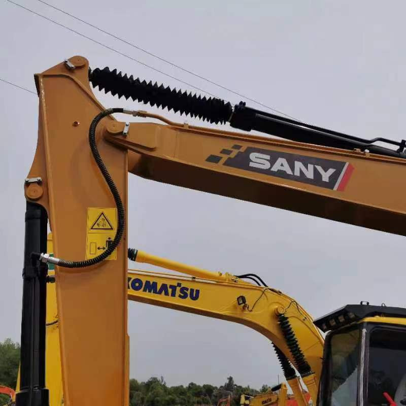 Crawler excavator SANY SY135C: picture 7