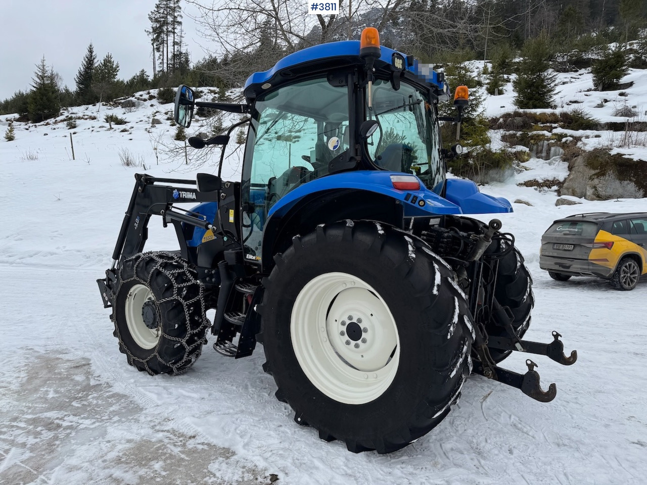 Farm tractor 2010 New Holland T6020 Elite w/front loader: picture 46