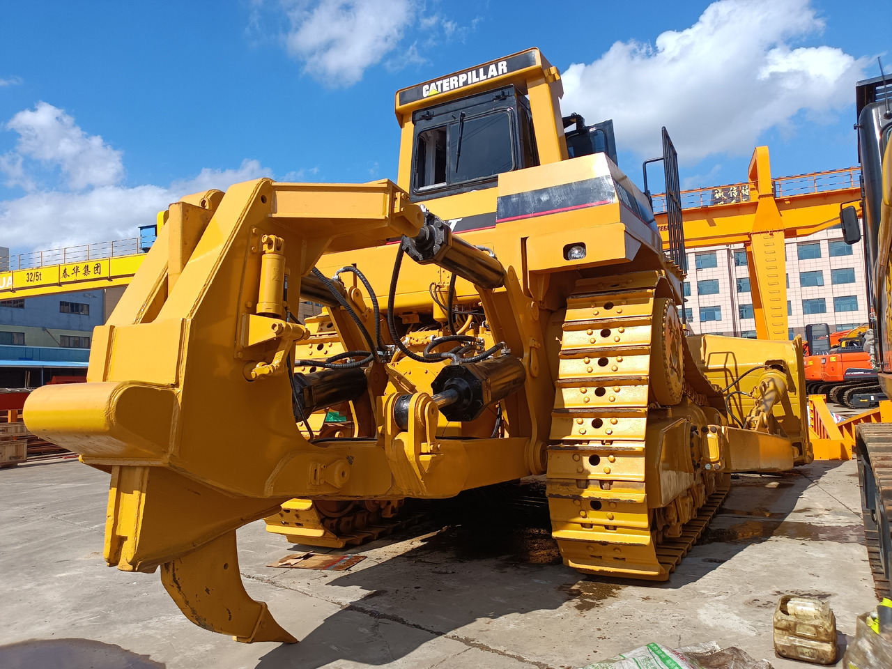 Bulldozer CATERPILLAR D10R: picture 7