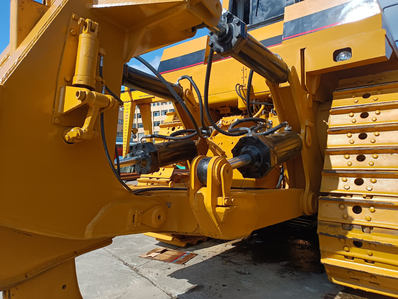 Bulldozer CATERPILLAR D10R: picture 8