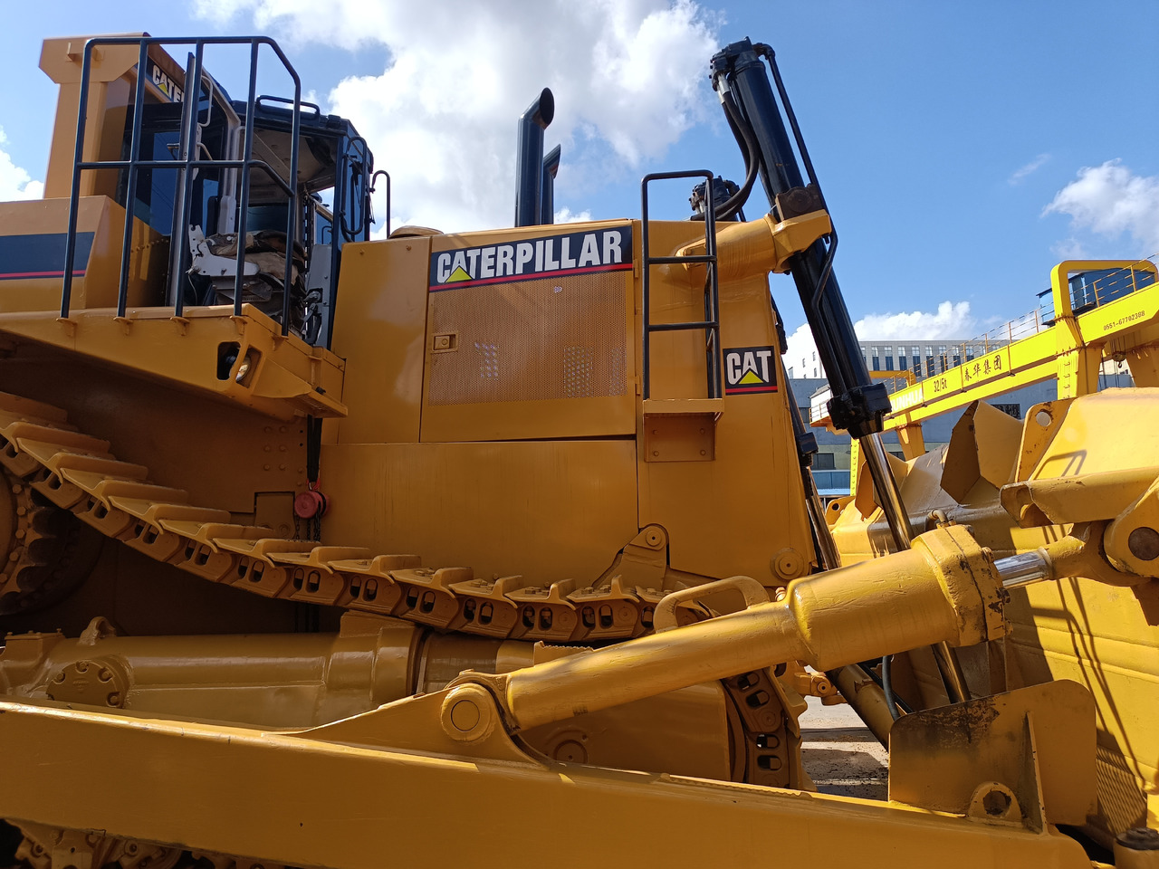 Bulldozer CATERPILLAR D10R: picture 6