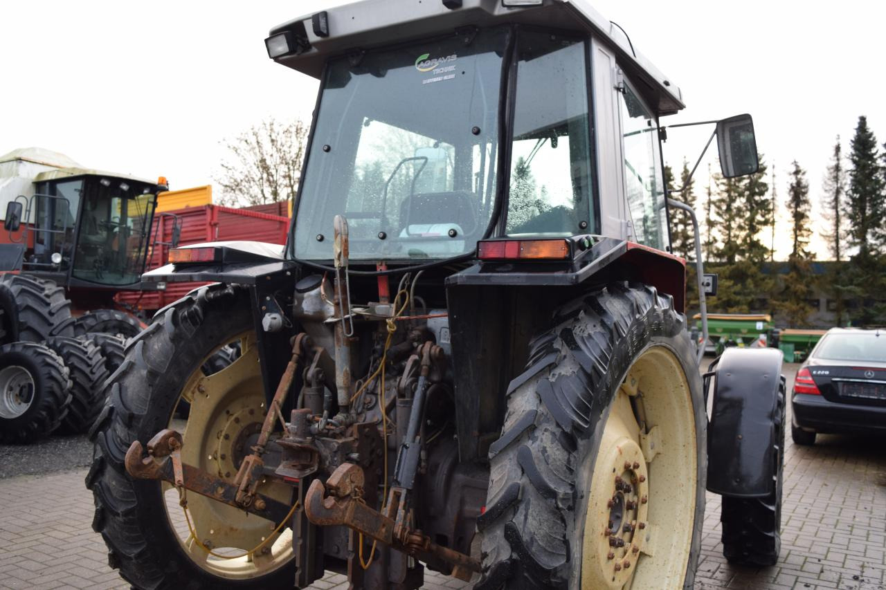 Farm tractor Massey Ferguson MF 3060: picture 6