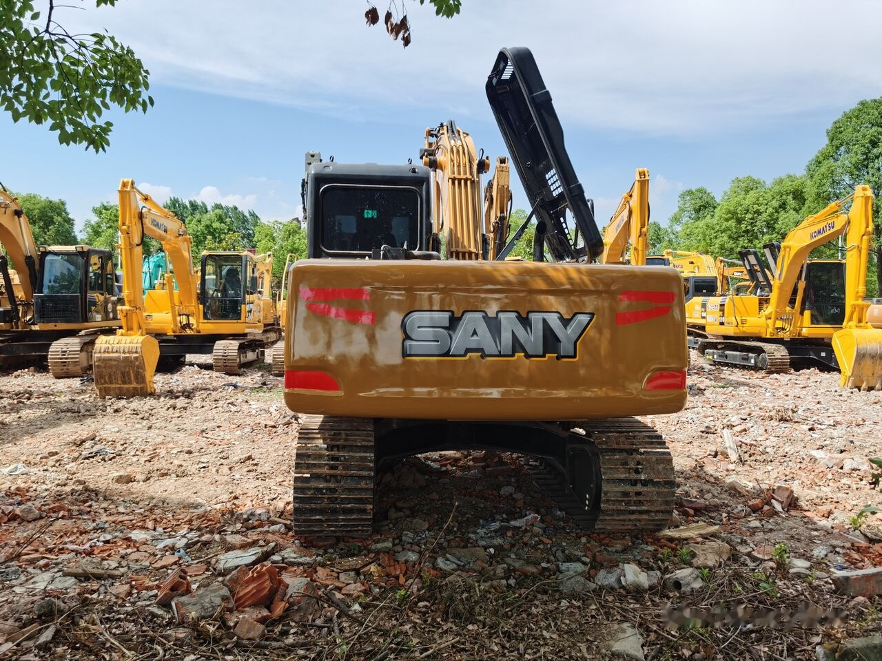 Crawler excavator Sany SY135C: picture 13