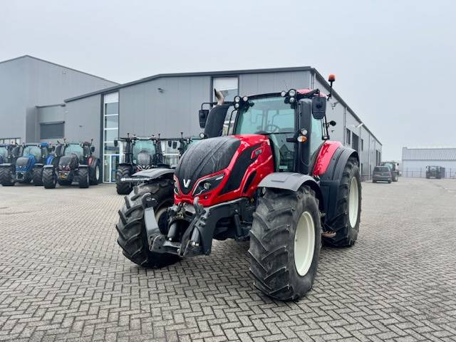 Farm tractor Valtra T144 Hitech: picture 9