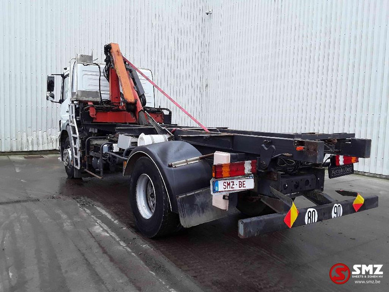 Dropside/ Flatbed truck, Crane truck Mercedes-Benz Axor 1823 Palfinger pk4501: picture 10