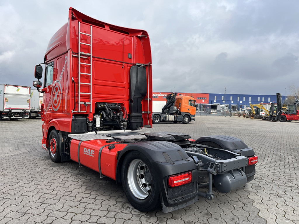 Tractor unit Daf XF 530 4x2  Low Liner   Exclusive Line   SZM: picture 9