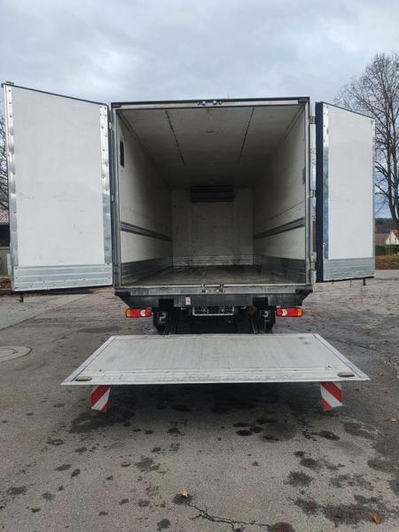 Refrigerator truck DAF LF 45 220 L Tief Kühl TK TS 500e 12to STS Koffer: picture 7