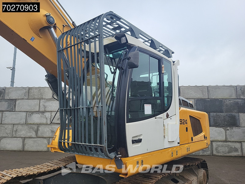 Crawler excavator Liebherr R924 NLC NARROW: picture 9