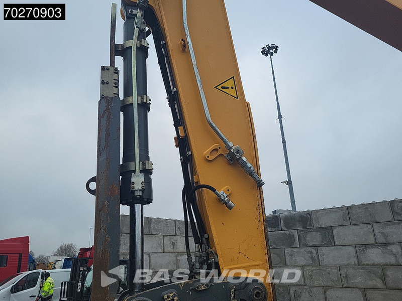 Crawler excavator Liebherr R924 NLC NARROW: picture 17