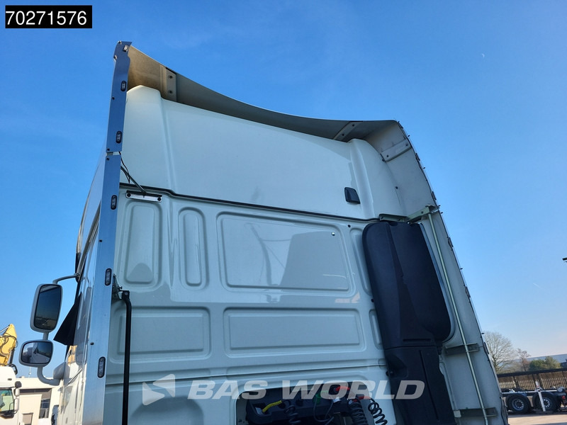 Tractor unit DAF XF 530 4X2 SSC Retarder 2x Tanks Standklima Leather Alcoa's: picture 9