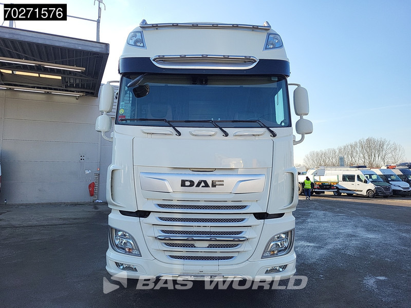 Tractor unit DAF XF 530 4X2 SSC Retarder 2x Tanks Standklima Leather Alcoa's: picture 6