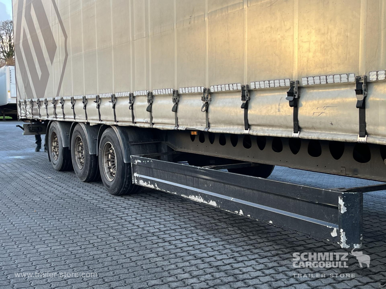 Curtainsider semi-trailer BERGER Auflieger Curtainsider Mega: picture 13