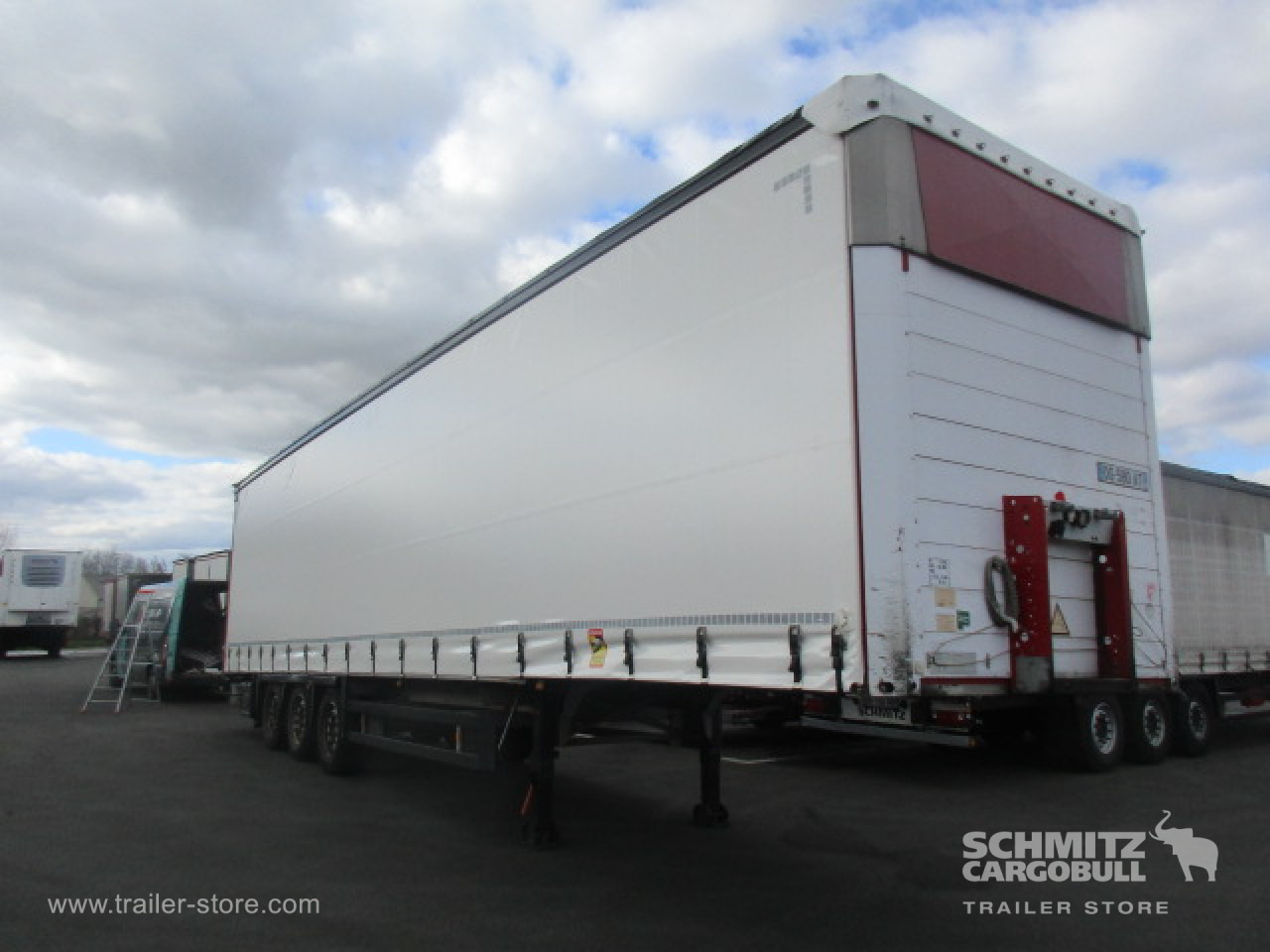 Curtainsider semi-trailer SCHMITZ Curtainsider Mega: picture 1